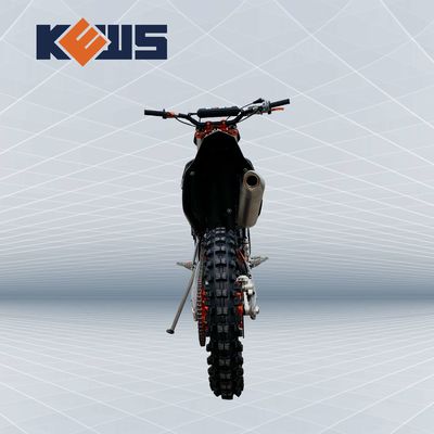 Mô hình xe máy Enduro 250CC màu đen K16 với động cơ Benelli Twin Cam 120KM / H