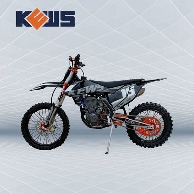 Mô hình xe máy Enduro 250CC màu đen K16 với động cơ Benelli Twin Cam 120KM / H