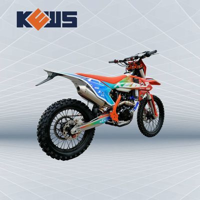 300cc Enduro xe máy với 19KW sức mạnh và 120KM / H tốc độ