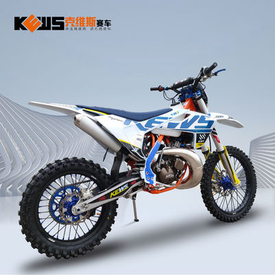 Mô hình K18 trong Loncin MT250 Xe mô tô hai thì 233CC làm mát bằng chất lỏng