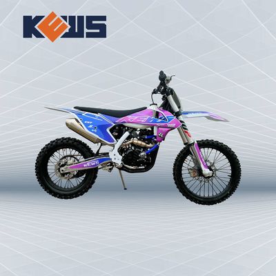 Xe máy mô tô 4 thì KTM Enduro với động cơ NB300 Làm mát bằng nước bốn thì