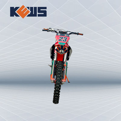 K23 Xe đạp địa hình màu đỏ trắng và đen với động cơ làm mát bằng nước NC300S Xe máy Enduro 23kw