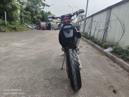 Động cơ 4 thì làm mát bằng nước NC450 Super Motard Motorcycles Supermoto Bikes